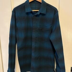 Lululemon Men’s Blue Flannel Brushed Woven Overshirt